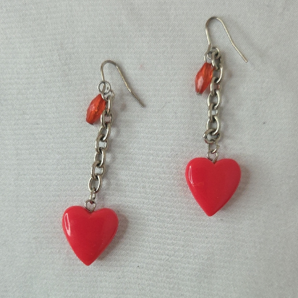 Valentines Vintage Y2k Claires Heart Shaped Red Earrings Dangly Drop